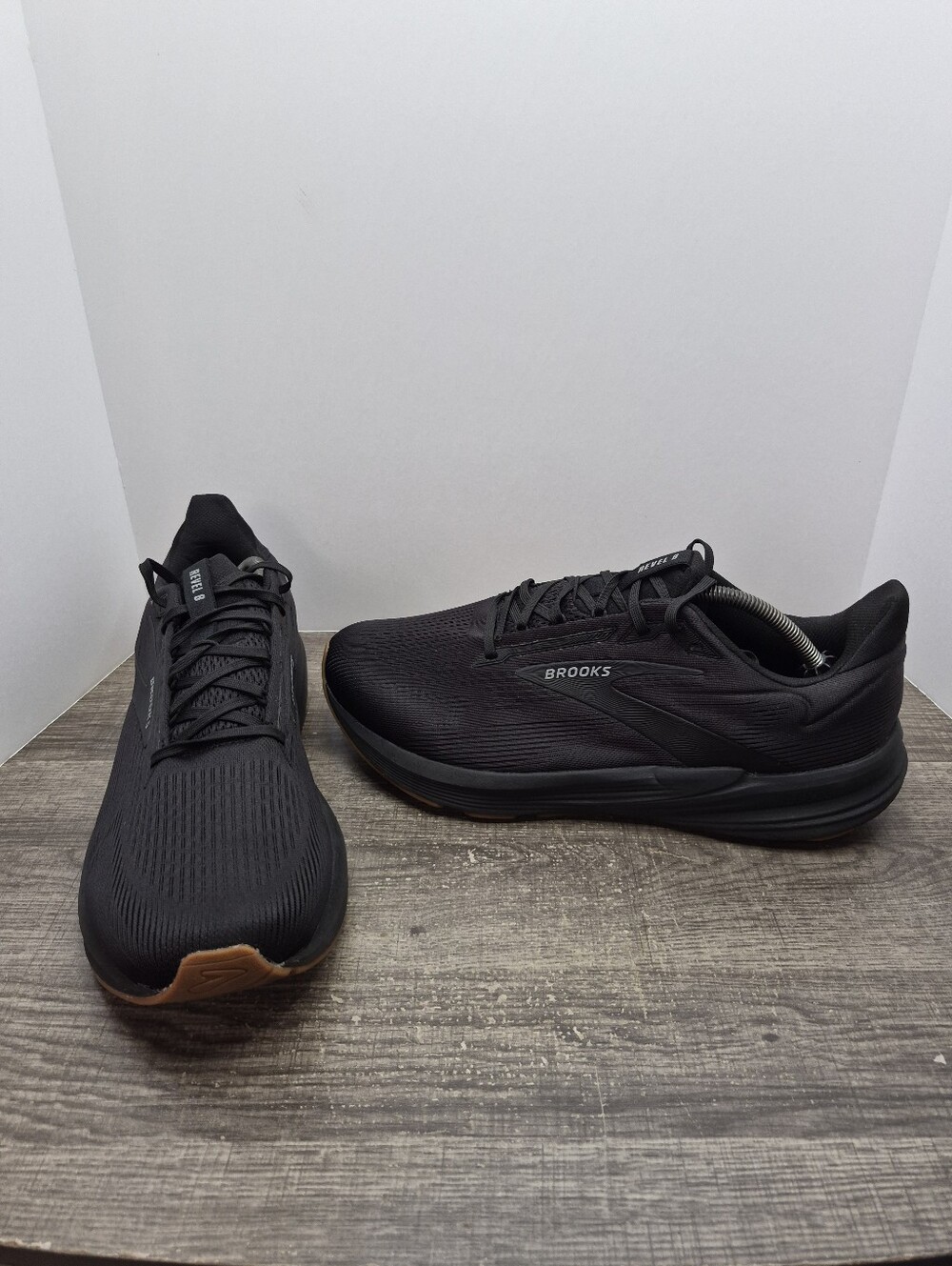 Brooks Revel 8 Black Athletic Running Shoes Sneakers Men's Size 13